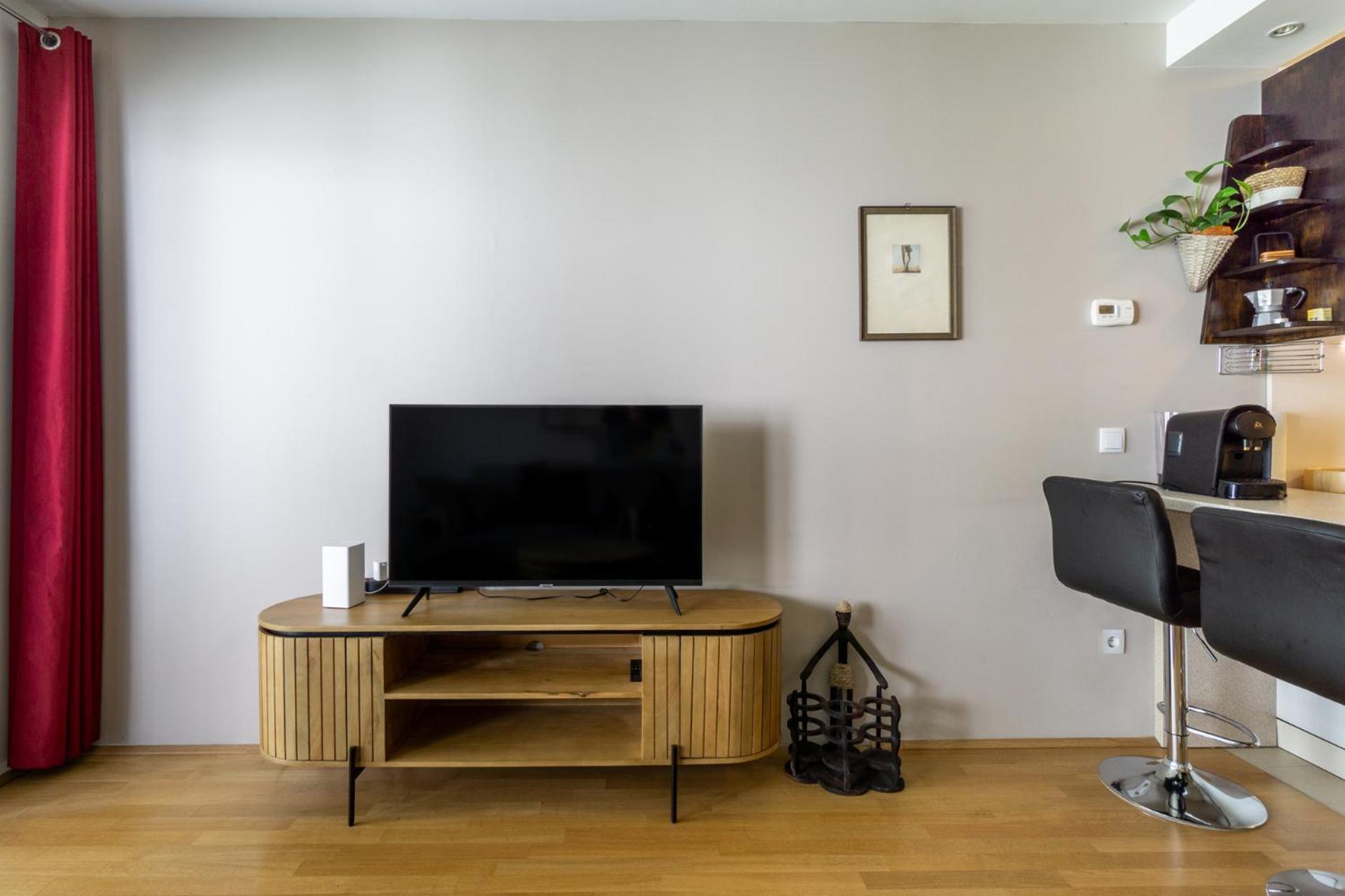 Apartment With Garden Close To Stadthalle, Westbahnhof Viyana Dış mekan fotoğraf