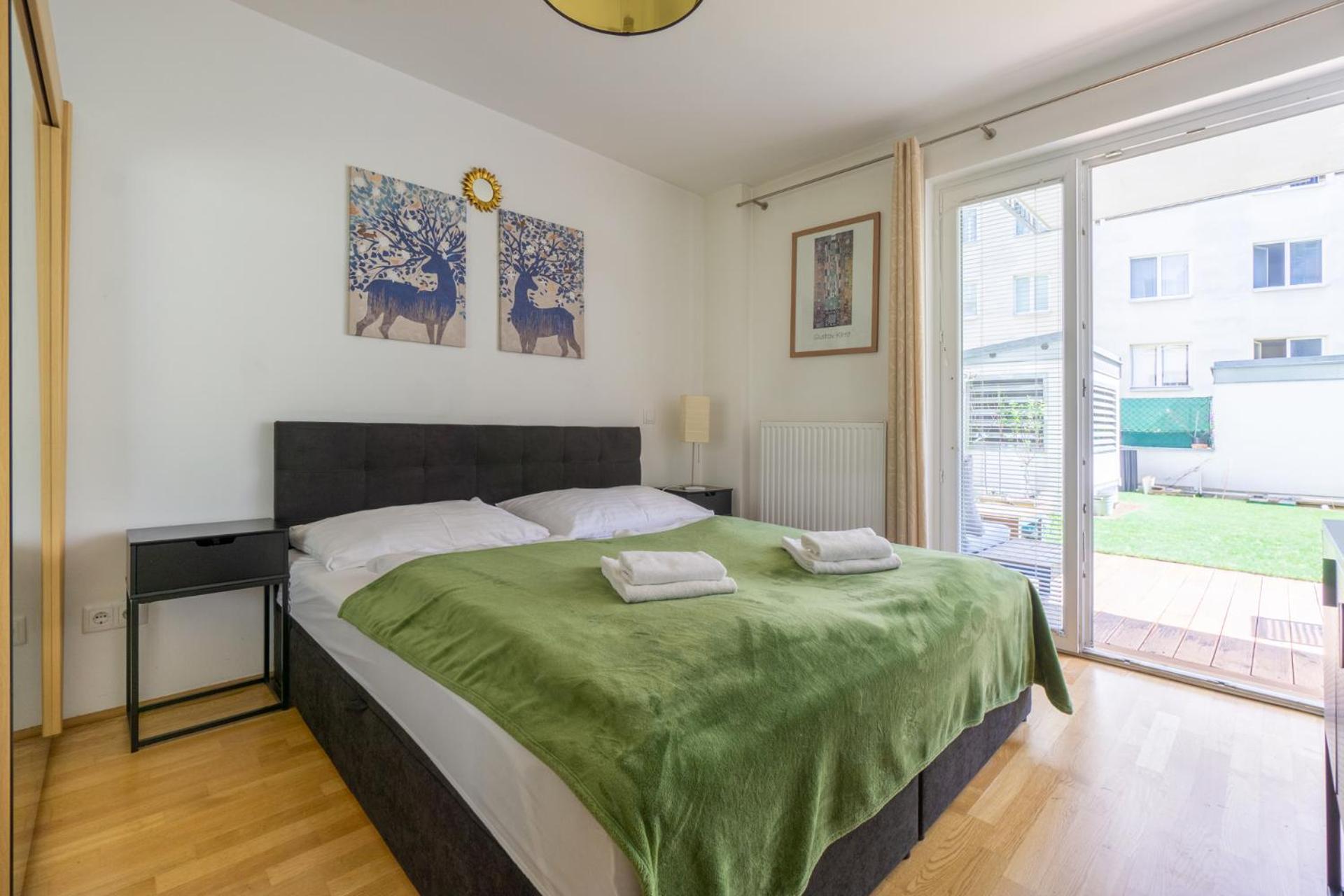 Apartment With Garden Close To Stadthalle, Westbahnhof Viyana Dış mekan fotoğraf